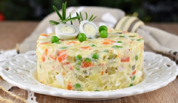 Salata Olivier sau salata de boeuf